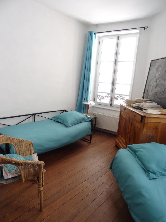 Bed and Breakfast L'Escalier Des Reves Сен-Совёр-ан-Пюизе Экстерьер фото